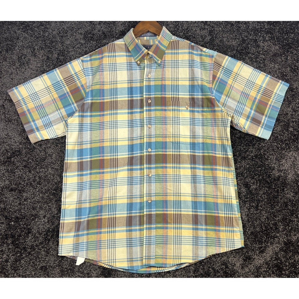 NWOT John Ashford Mens Plaid Button Down Short Sleeve Shirt Medium Casual